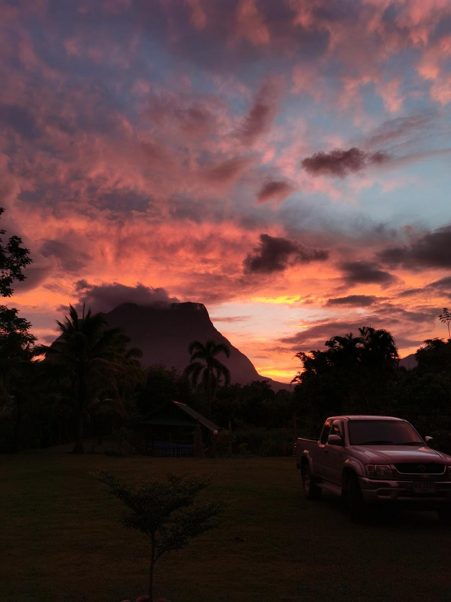 Wichouda Homestay เชียงดาว ภายนอก รูปภาพ