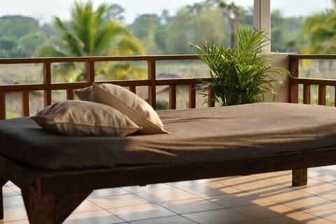 Wichouda Homestay เชียงดาว ภายนอก รูปภาพ