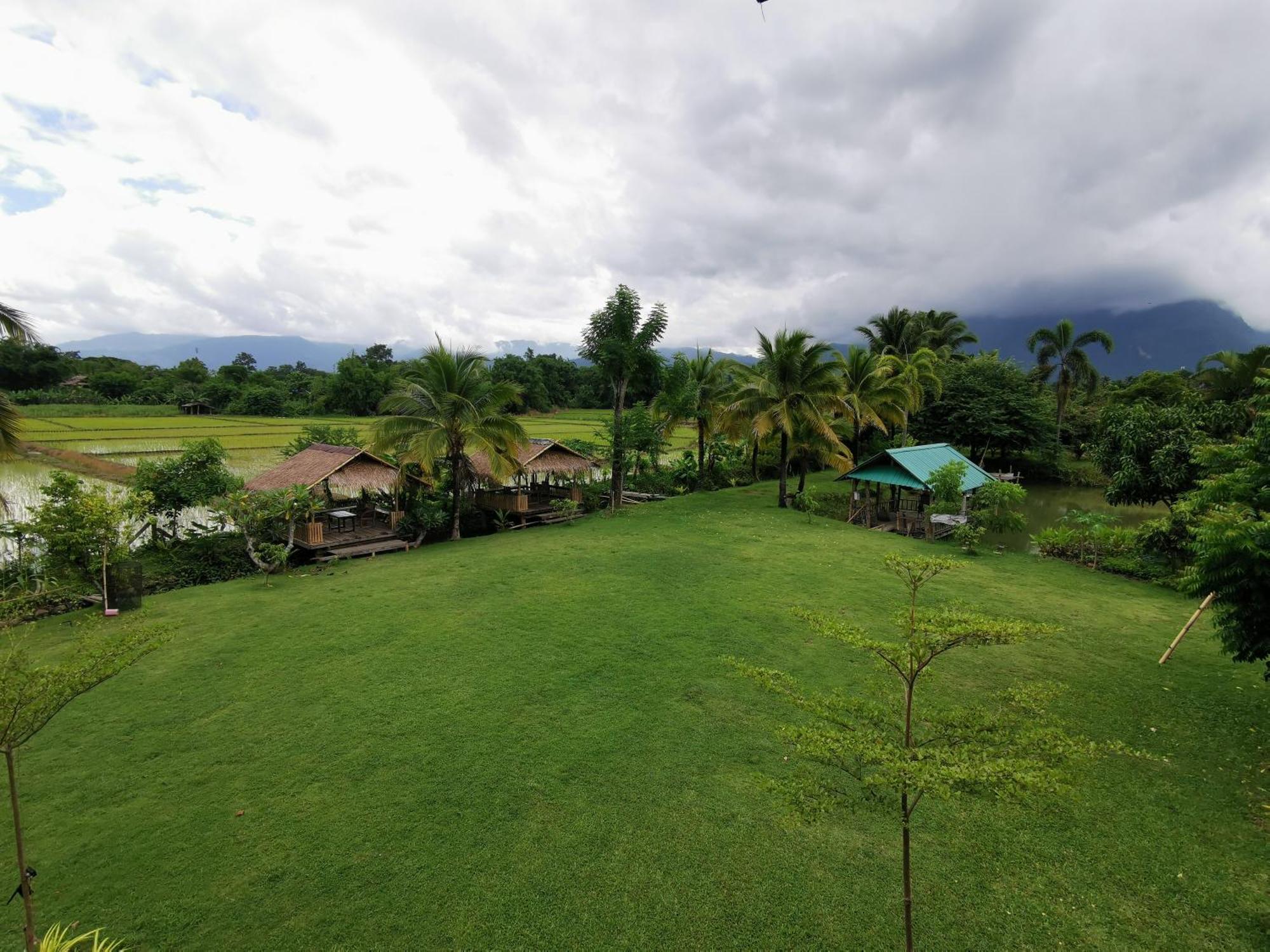 Wichouda Homestay เชียงดาว ภายนอก รูปภาพ